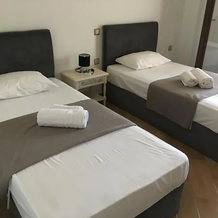 Apartman Aria *